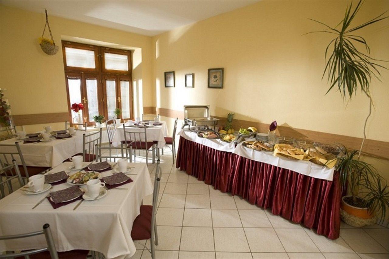 Andel Apartmany Praga Exterior foto